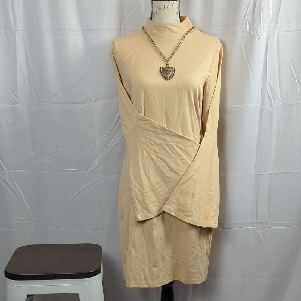 VENUS Beige Long Sleeve Dress